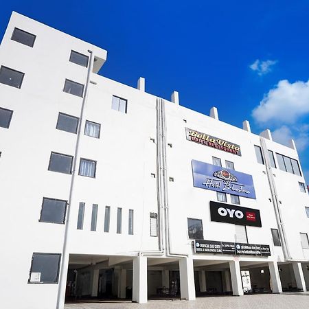 Oyo 83385 Hotel Blue Stone Prayagraj Exterior photo